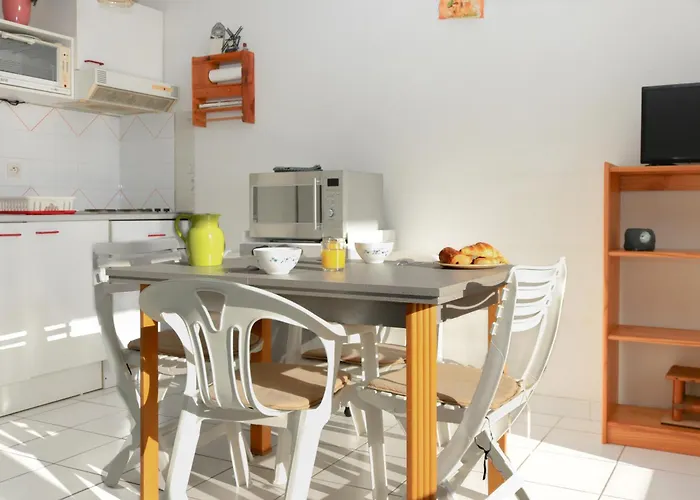 Marelia By Pom, Pkg, Logia Apartman