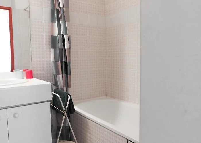 Marelia By Pom, Pkg, Logia Apartman *